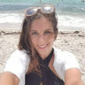 Meet your Posher, Aliza